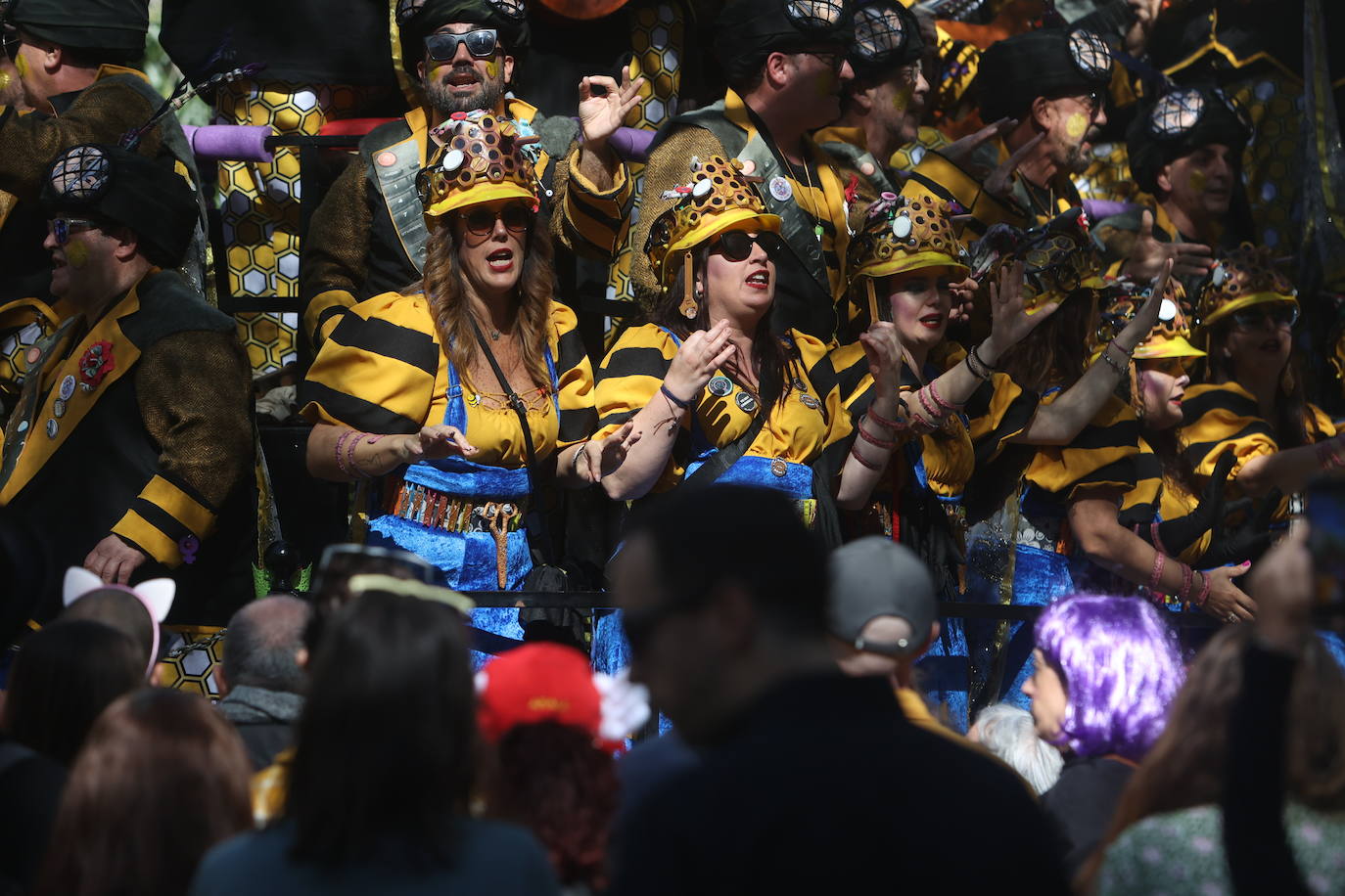 Fotos: Cantera, coros y gran ambiente en un soleado Domingo de Piñata