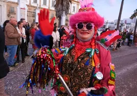 Fotos: La Cabalgata del Humor y El Arrebato cierran el sábado de carnaval