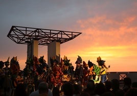 Las mejores fotos del Carnaval de verano en el Paseo Marítimo de Cádiz