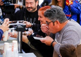 Erizada, Pestiñada, Ostionada... las fiestas gastronómicas del Carnaval de Cádiz ya tienen fecha