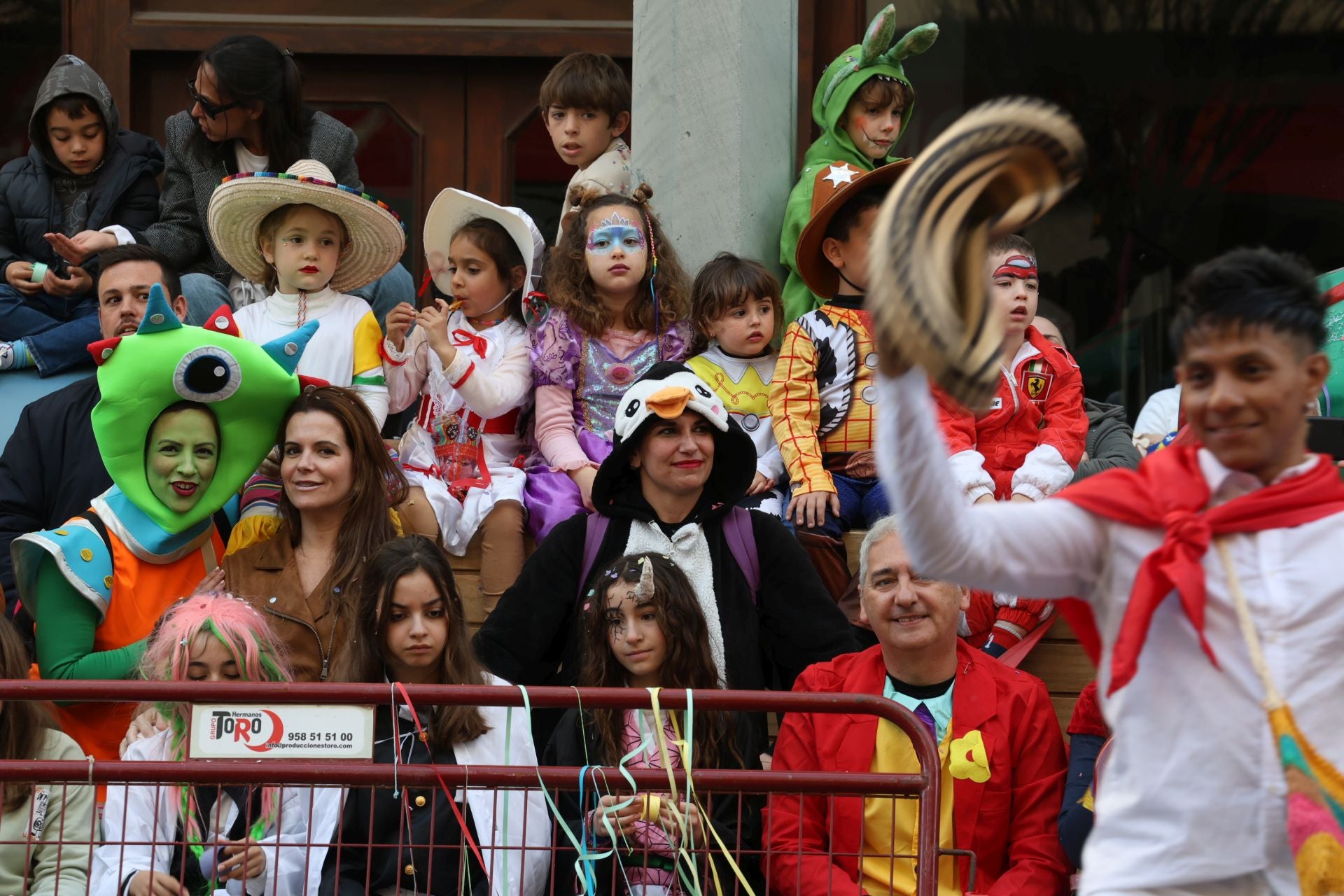 Fotos: Así ha sido la Gran Cabalgata de Carnaval de Cádiz