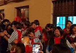 La chirigota ilegal de Vera Luque ya está en la calle