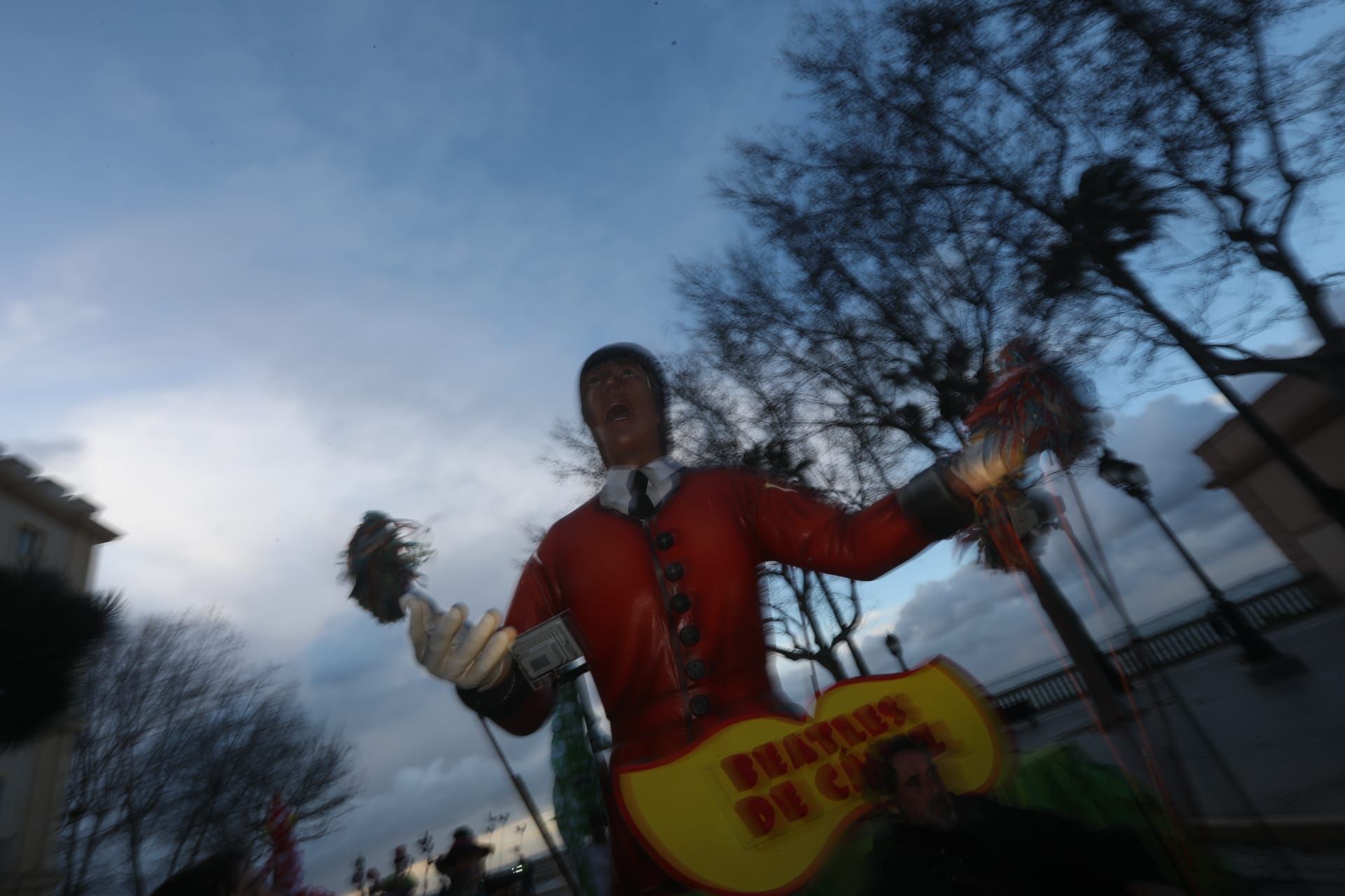 Fotos: La Cabalgata del Humor anima las calles de Cádiz