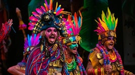 Lo mejor de lo peor del COAC 2025 en el Teatro Falla de Cádiz: los premios Holoturias ya tienen nominados