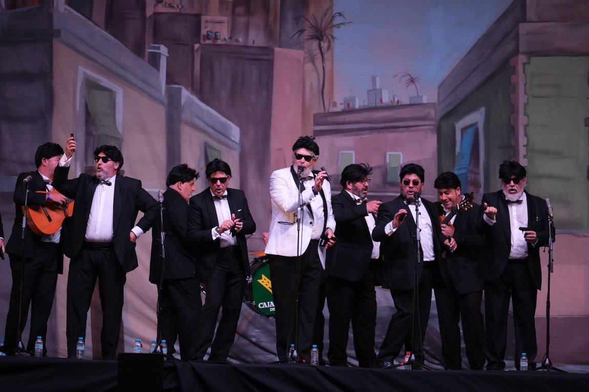 Mágica noche de Carnaval en Cádiz Music Stadium