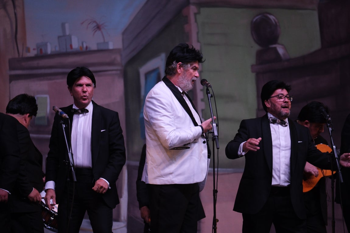 Mágica noche de Carnaval en Cádiz Music Stadium