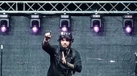 La Noche Carnavalesca de Castellar acaba en polémica por la actuación improvisada de 'Los Calaíta'