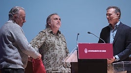 Emoción y coplas en la gala previa del COAC 2026: 'El Selu', entre lágrimas, celebra que «el Carnaval de Cádiz se hace de muchas maneras»