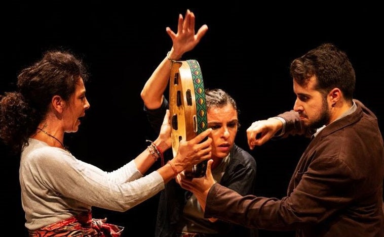 La inmigración a través del flamenco y del teatro llega a Baelo