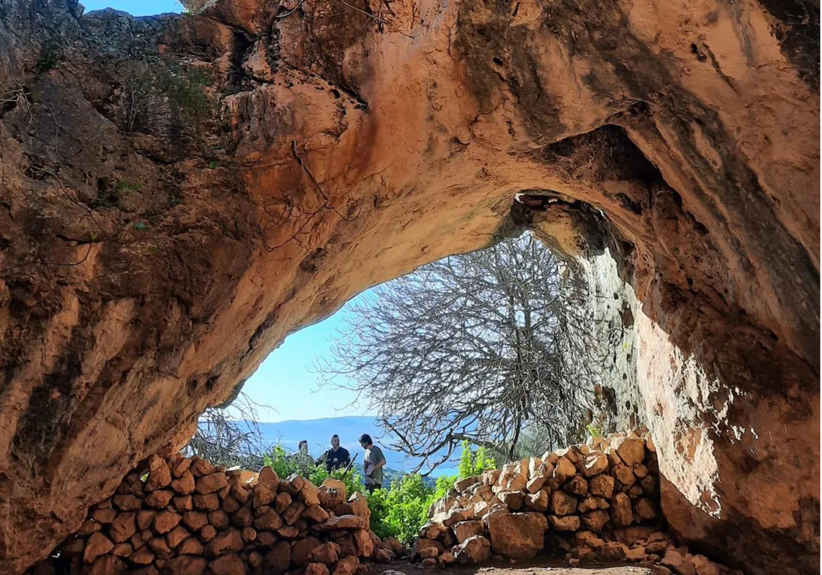 Cueva del Higueral.
