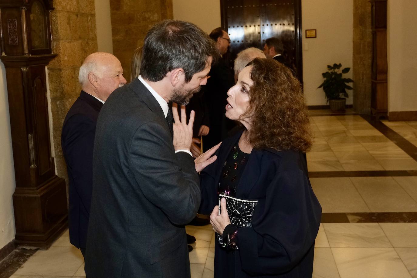 Fotos: Recepción de Ernest Urtasun a los galardonados con las Medallas al Mérito de Bellas Artes 2022