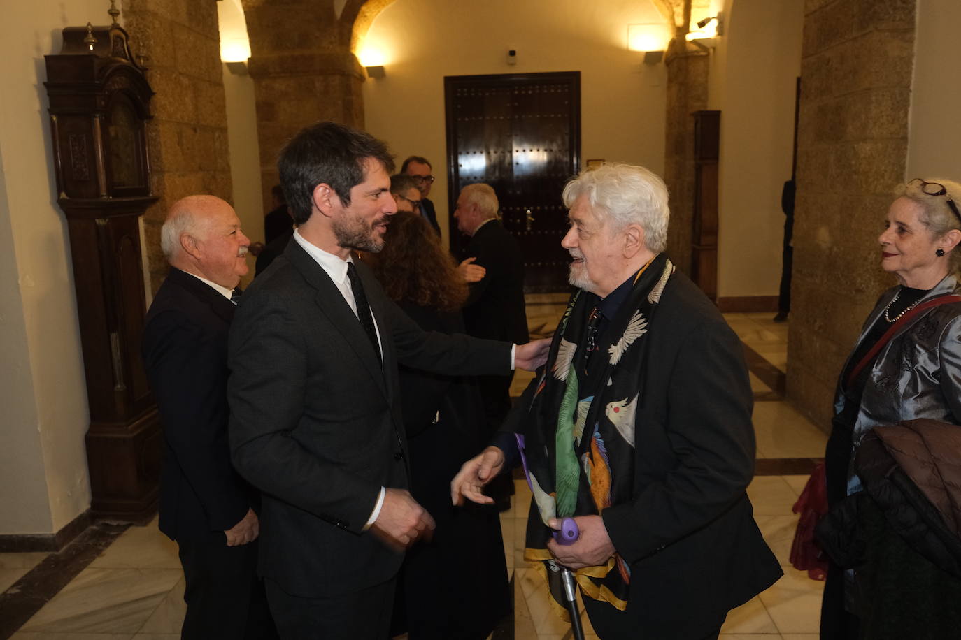 Fotos: Recepción de Ernest Urtasun a los galardonados con las Medallas al Mérito de Bellas Artes 2022