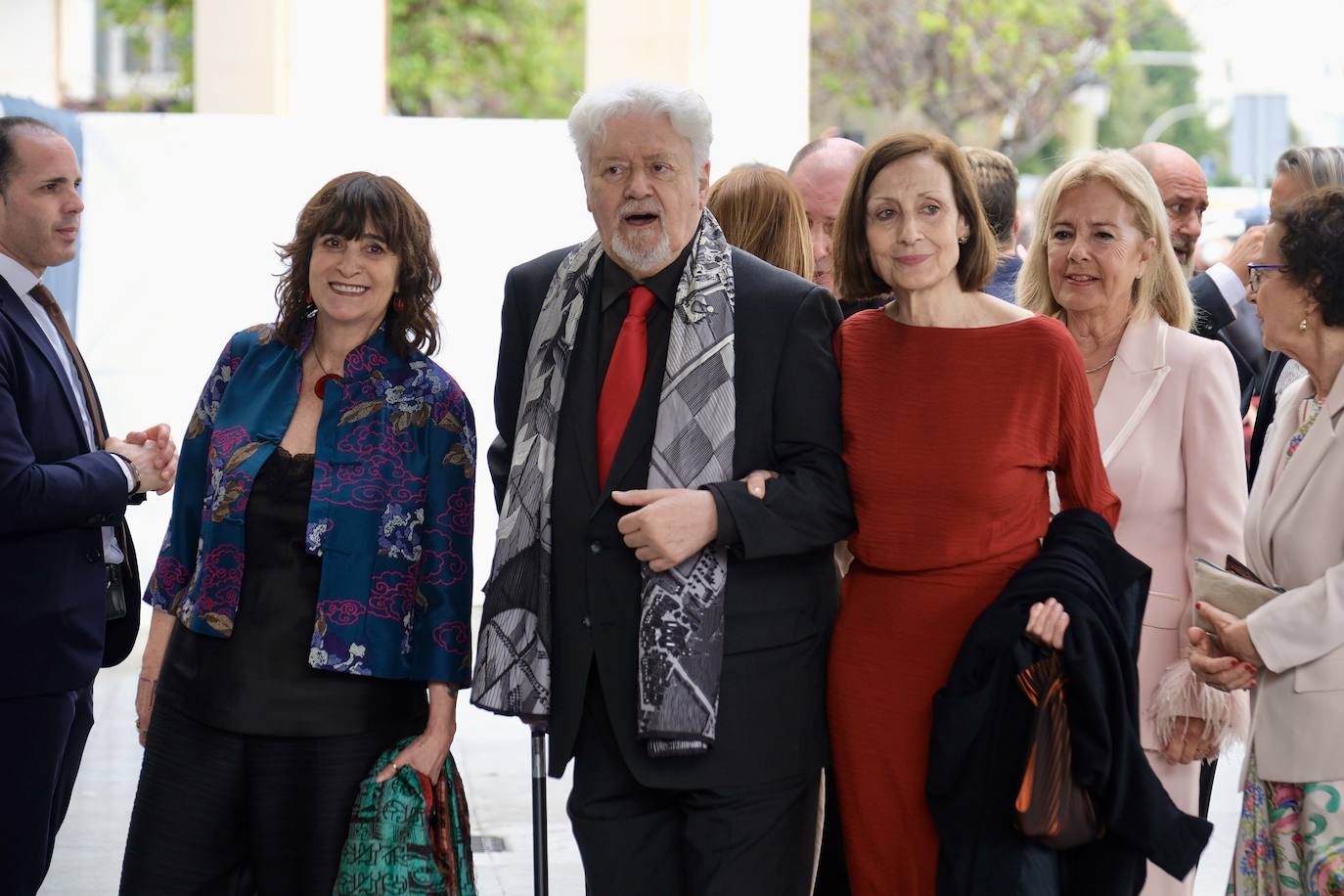 Fotos: Llegada de los invitados al Palacio de Congresos