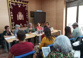 'Cádiz en papel. Palabras paralelas' para celebrar el Día del Libro