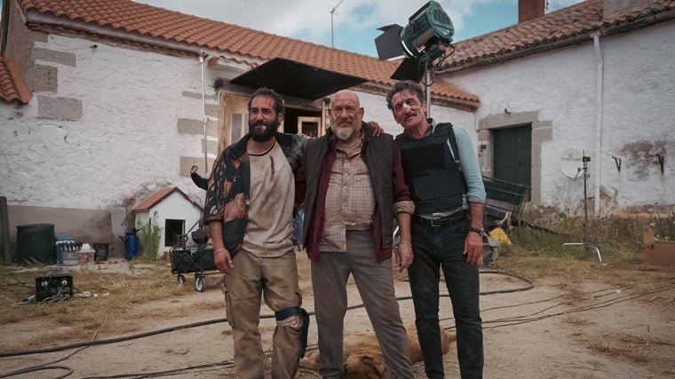 Las espectaculares imágenes de la película que se ha rodado en el Puente de la Constitución de Cádiz