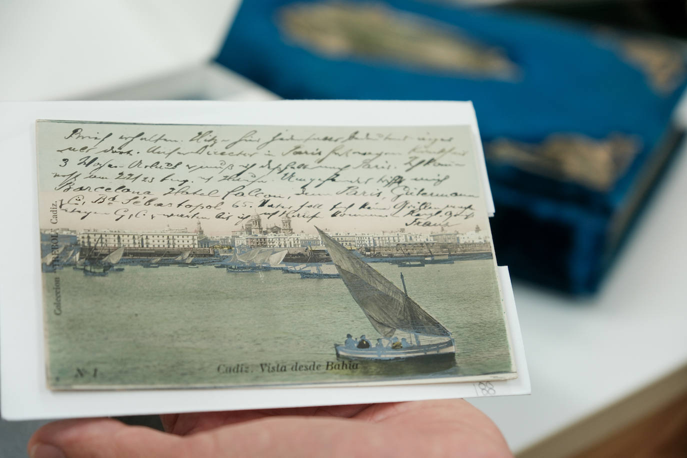 Fotos: La colección donada por Rafael Garófano al Archivo Histórico Provincial de Cádiz