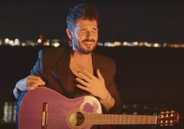 Antoñito Molina estrena canción y videoclip: «Es un pellizquito en el alma»