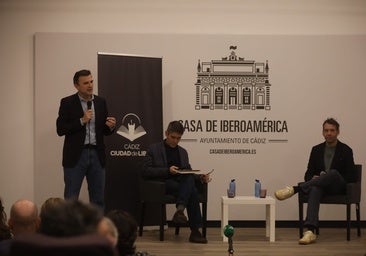 Rubén Amón presenta el libro 'Tenemos que hablar' en la Casa de Iberoamérica