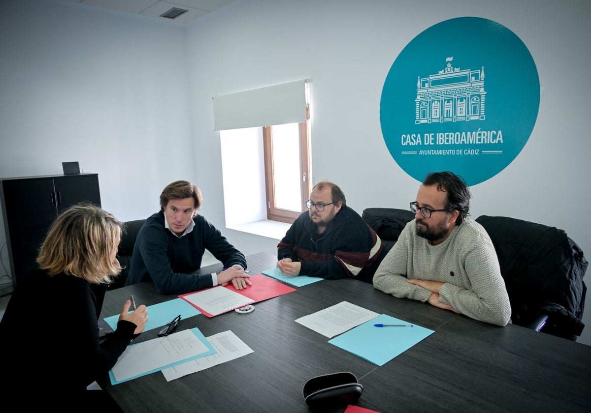 Reunión del jurado del premio Cortes de Cádiz