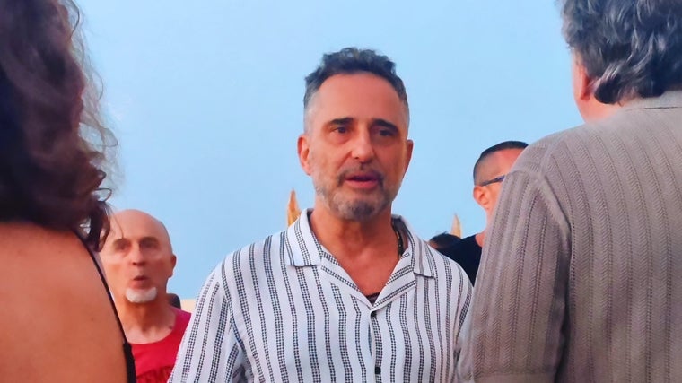 Cádiz rinde homenaje a su gran 'Perla' con mucho arte: ni Jorge Drexler se lo quiso perder