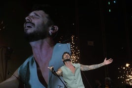 Fotos: Antoñito Molina, profeta en su Cádiz, conquista almas con un gran concierto