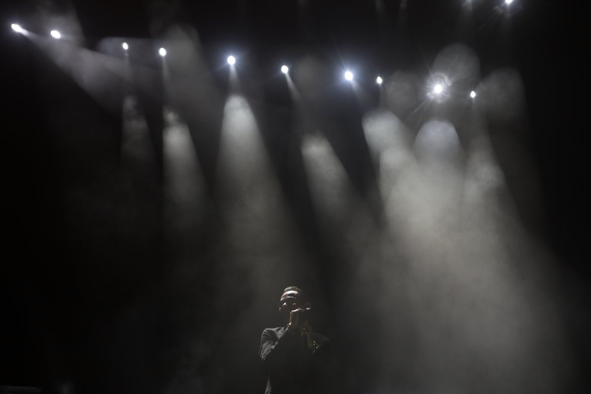 Marc Anthony sigue la estela de JLo en Cádiz
