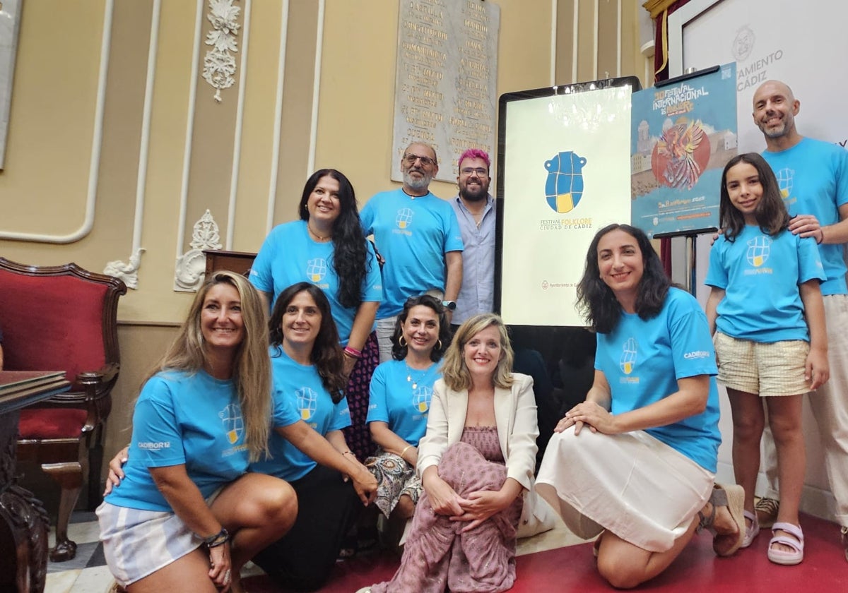Cádiz recupera el Festival Internacional de Folklore con una 30ª edición llena de música, danza y tradición