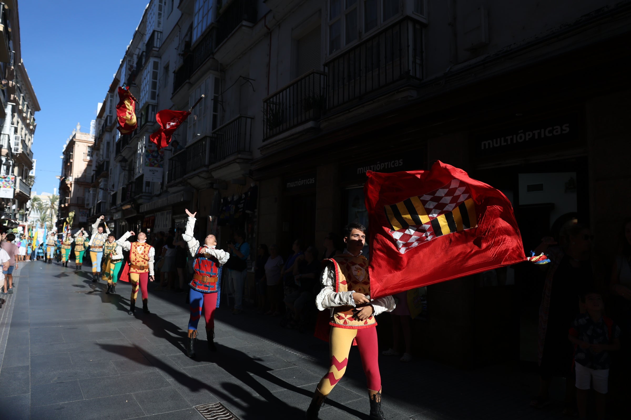 El Folklore regresa a Cádiz: tres décadas de cultura que vuelven a latir en la ciudad