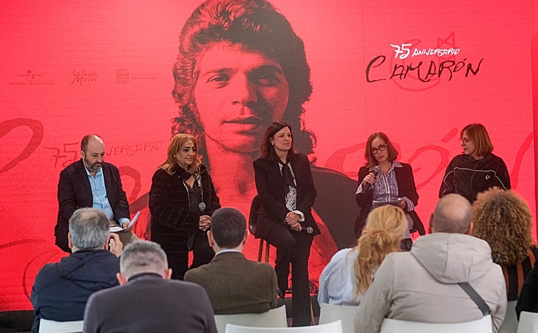 Imagen principal - 75 aniversario de la leyenda: El &#039;Año Camarón&#039;, un homenaje a la voz eterna del flamenco