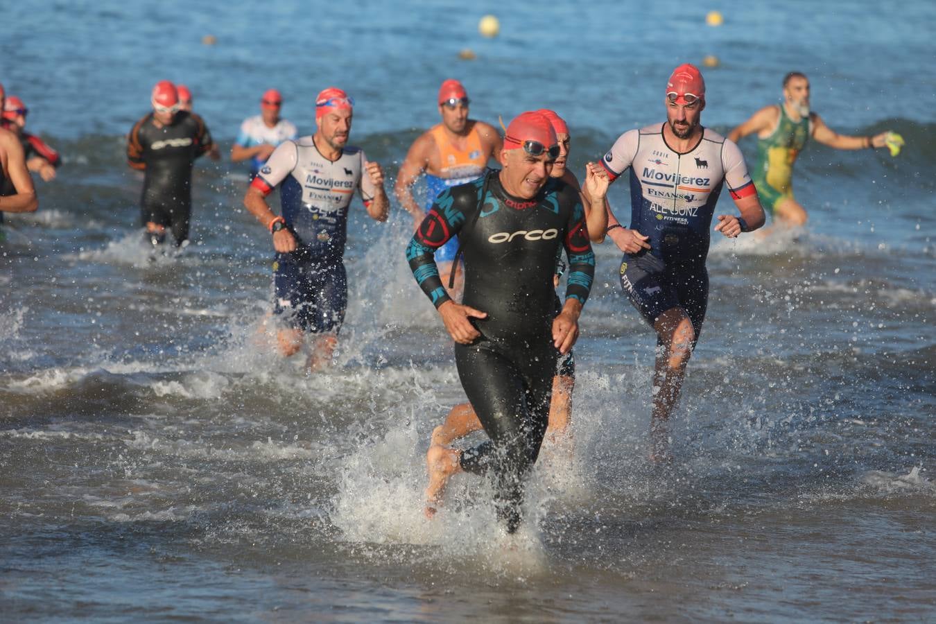 Búscate en el XXV Triatlón Villa de Rota 2022