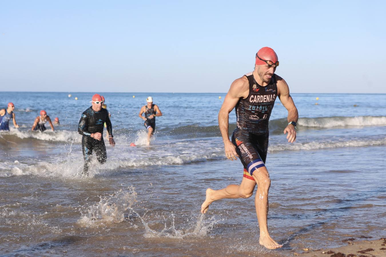 Búscate en el XXV Triatlón Villa de Rota 2022