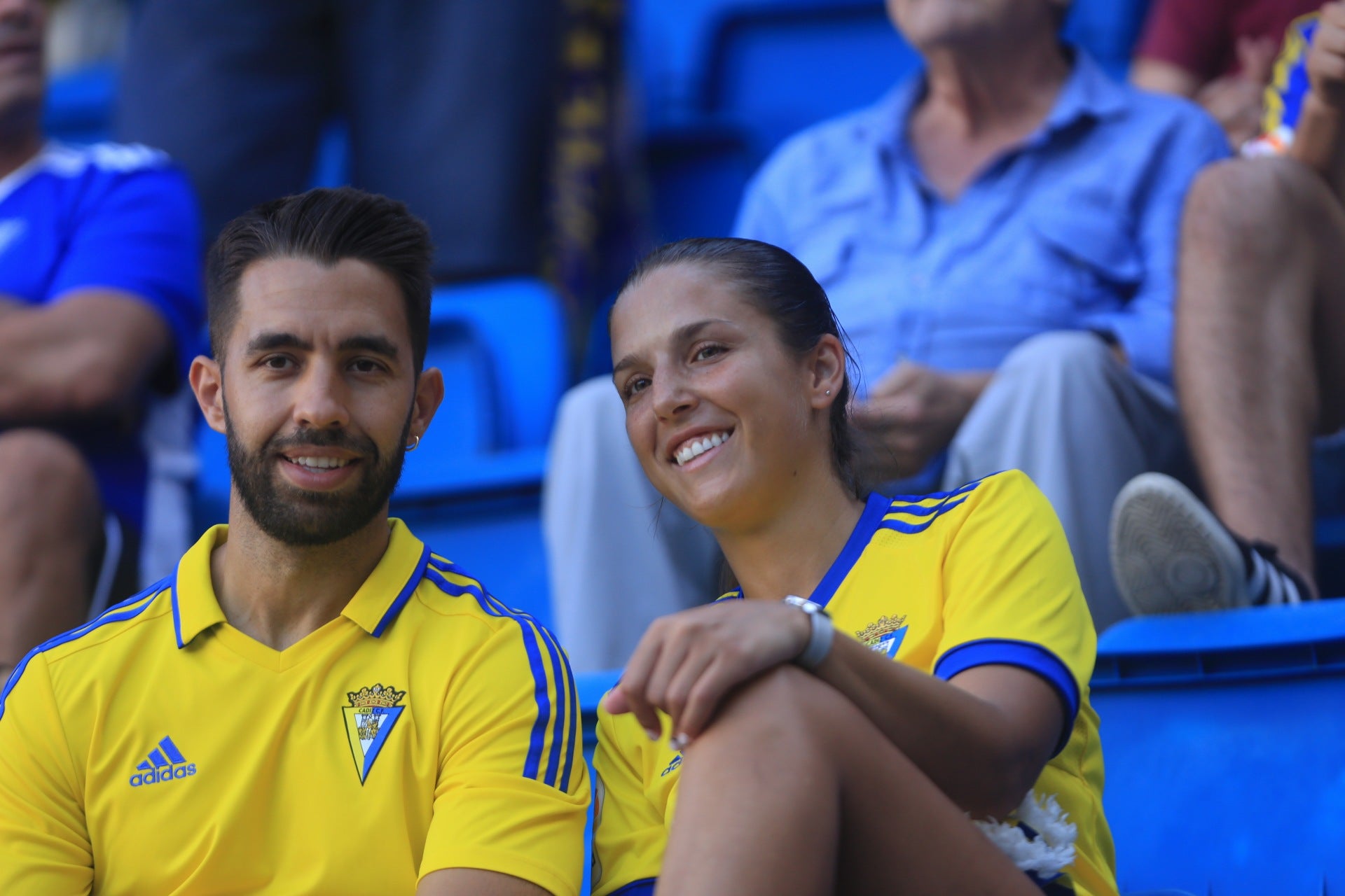 Búscate en el partido Cádiz CF - Barcelona