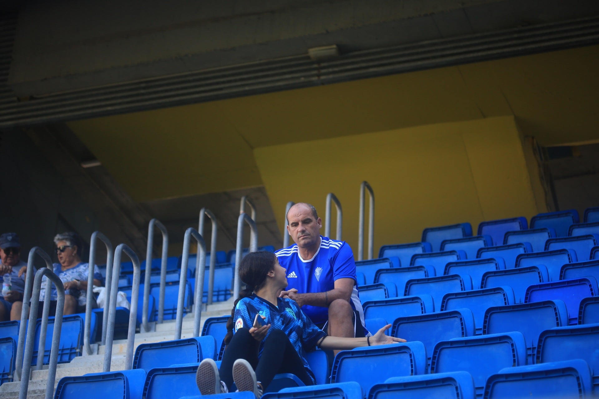 Búscate en el partido Cádiz CF - Barcelona