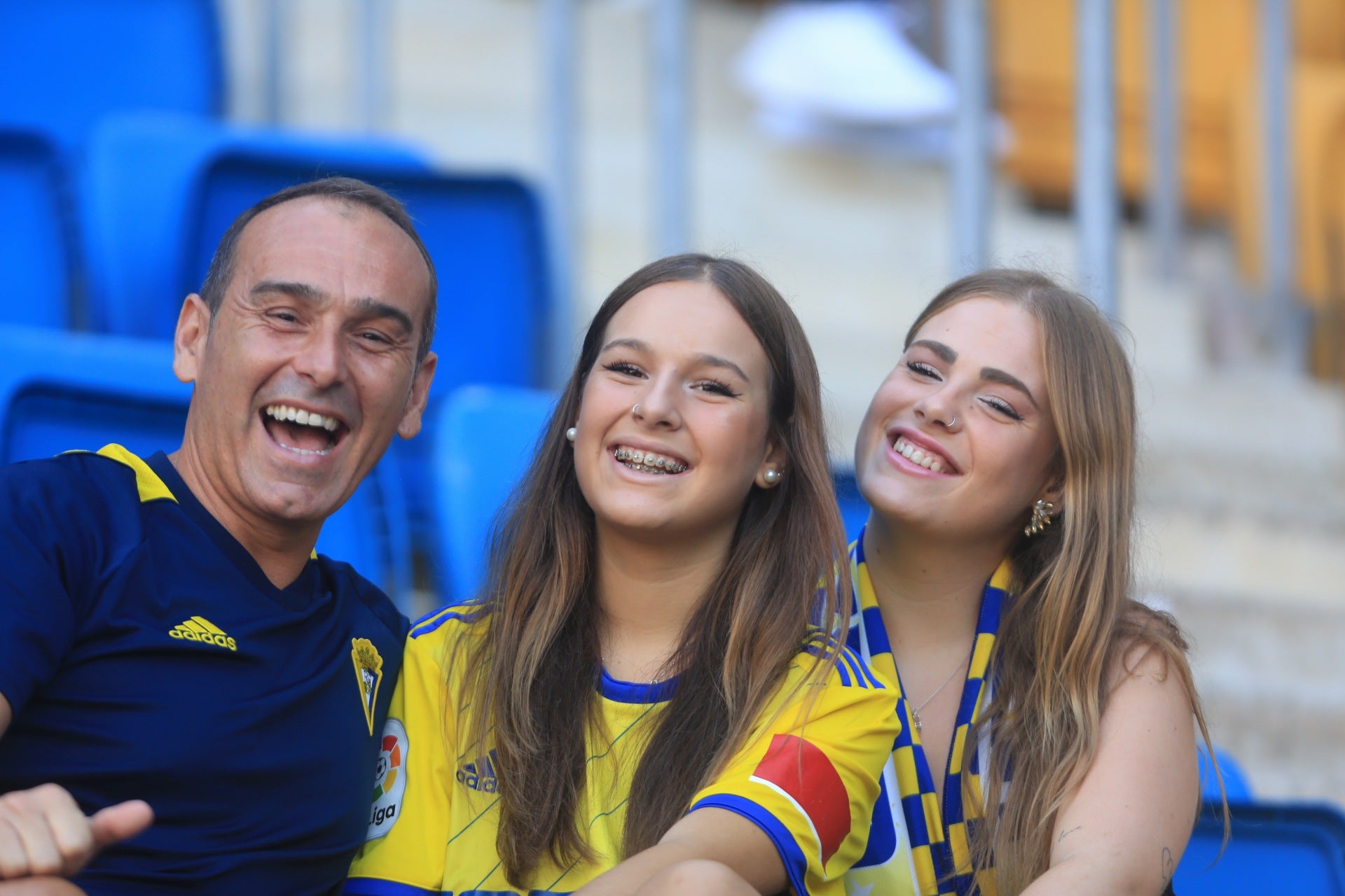 Búscate en el partido Cádiz CF - Barcelona