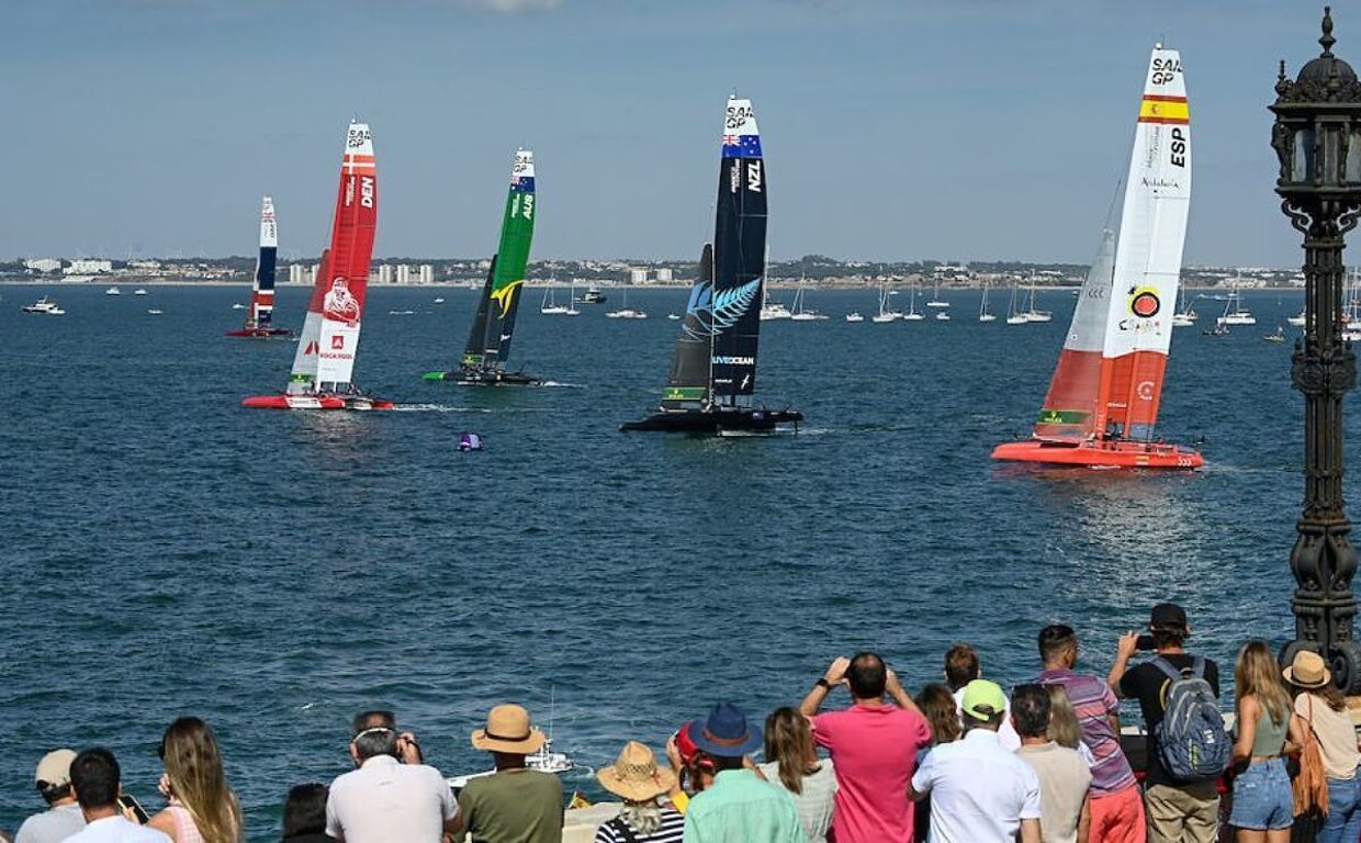 Los barcos de SailGP en Cádiz