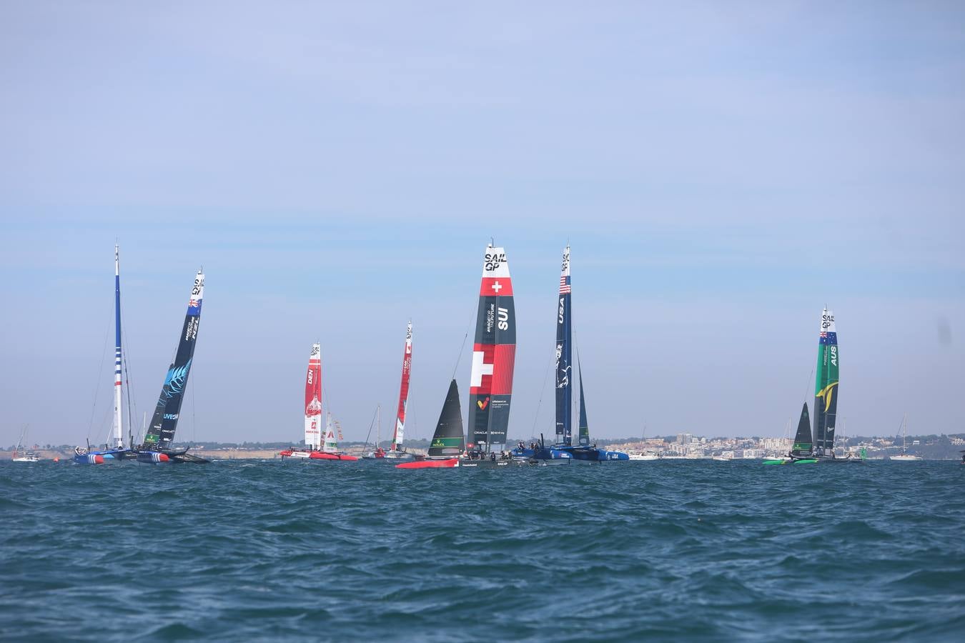 Disfruta de las mejores imágenes del primer día de SailGP en Cádiz