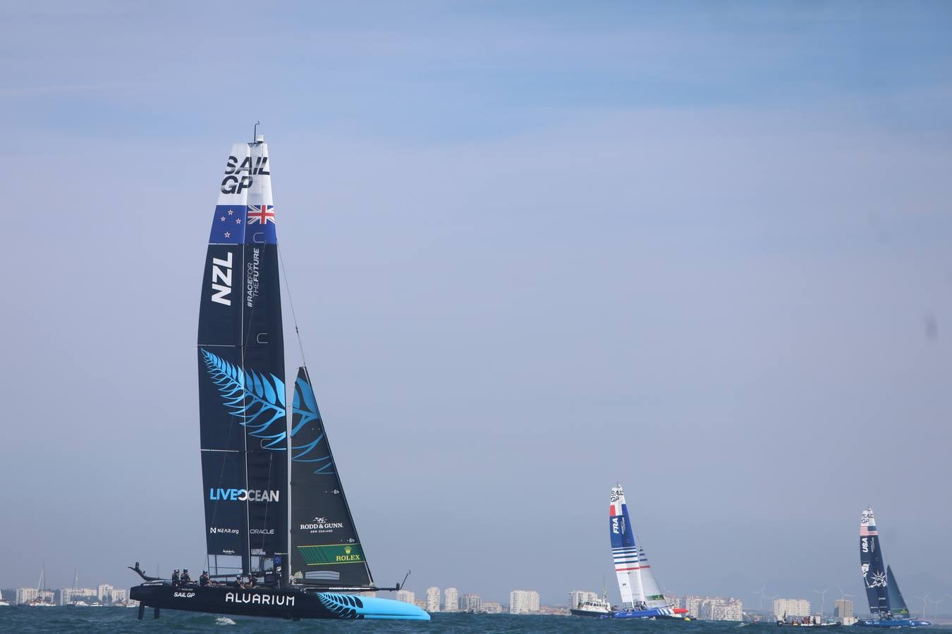 Disfruta de las mejores imágenes del primer día de SailGP en Cádiz