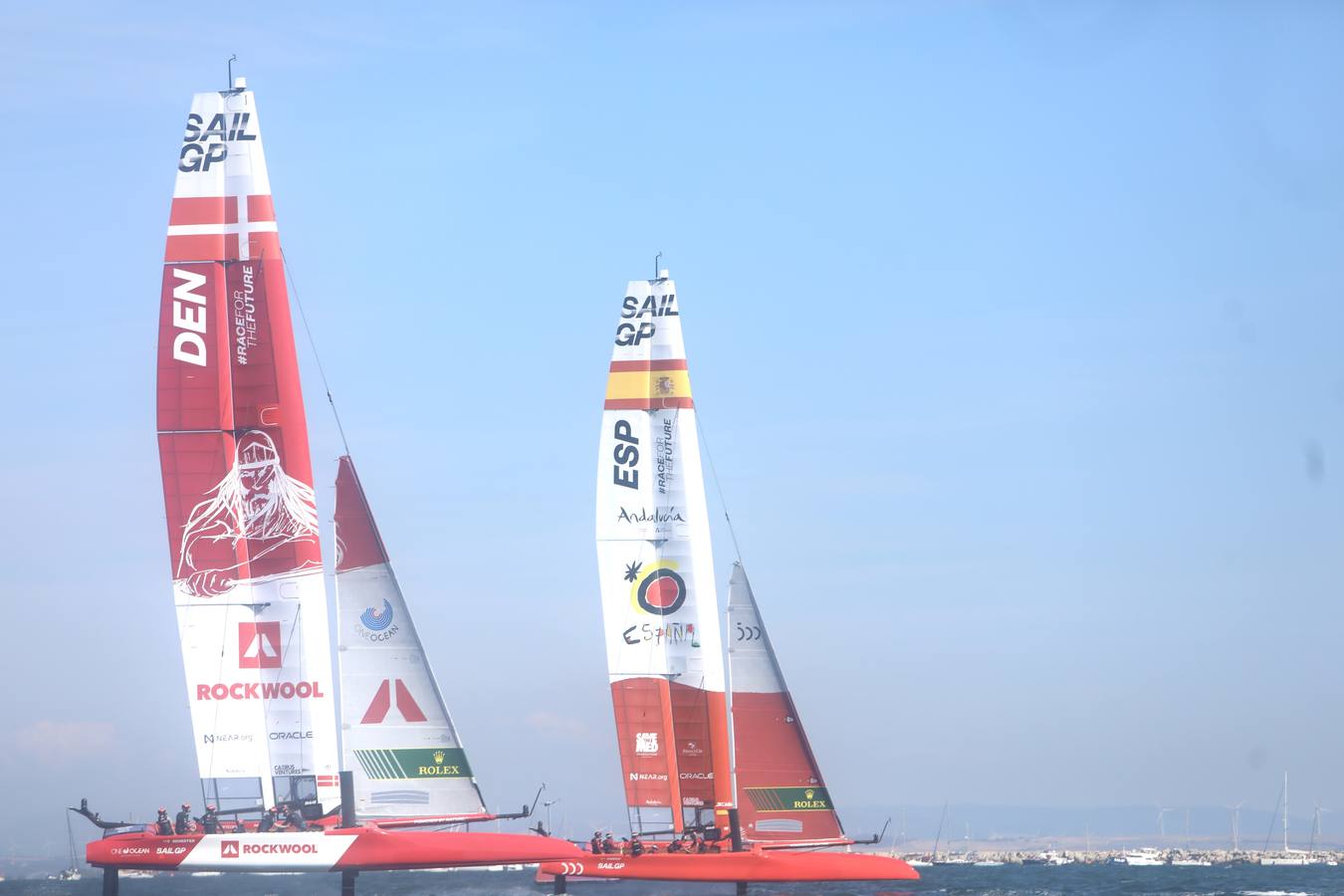 Disfruta de las mejores imágenes del primer día de SailGP en Cádiz