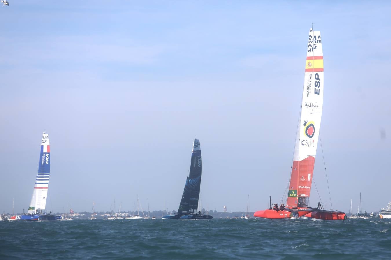 Disfruta de las mejores imágenes del primer día de SailGP en Cádiz