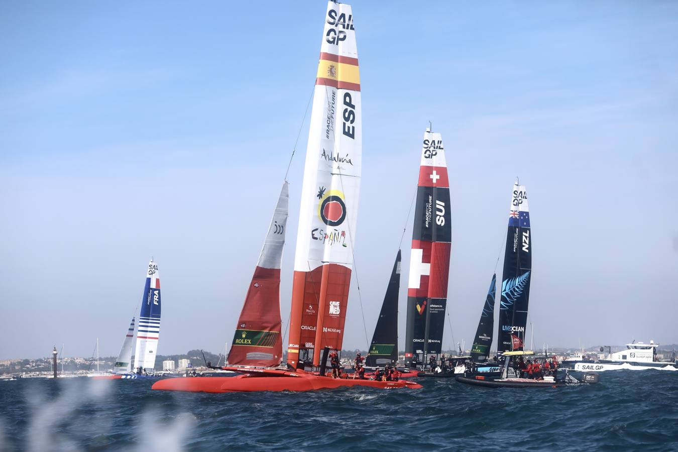 Disfruta de las mejores imágenes del primer día de SailGP en Cádiz