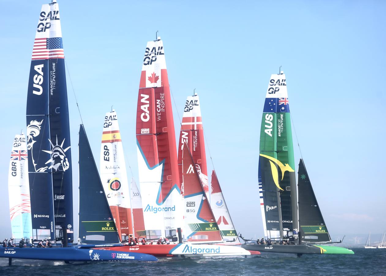 Disfruta de las mejores imágenes del primer día de SailGP en Cádiz