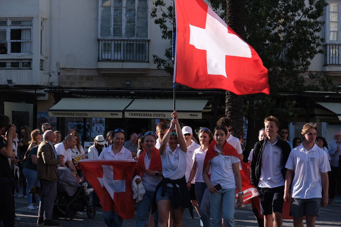 Fotos: Desfile de banderas del Campeonato de Europa de ILCA 4