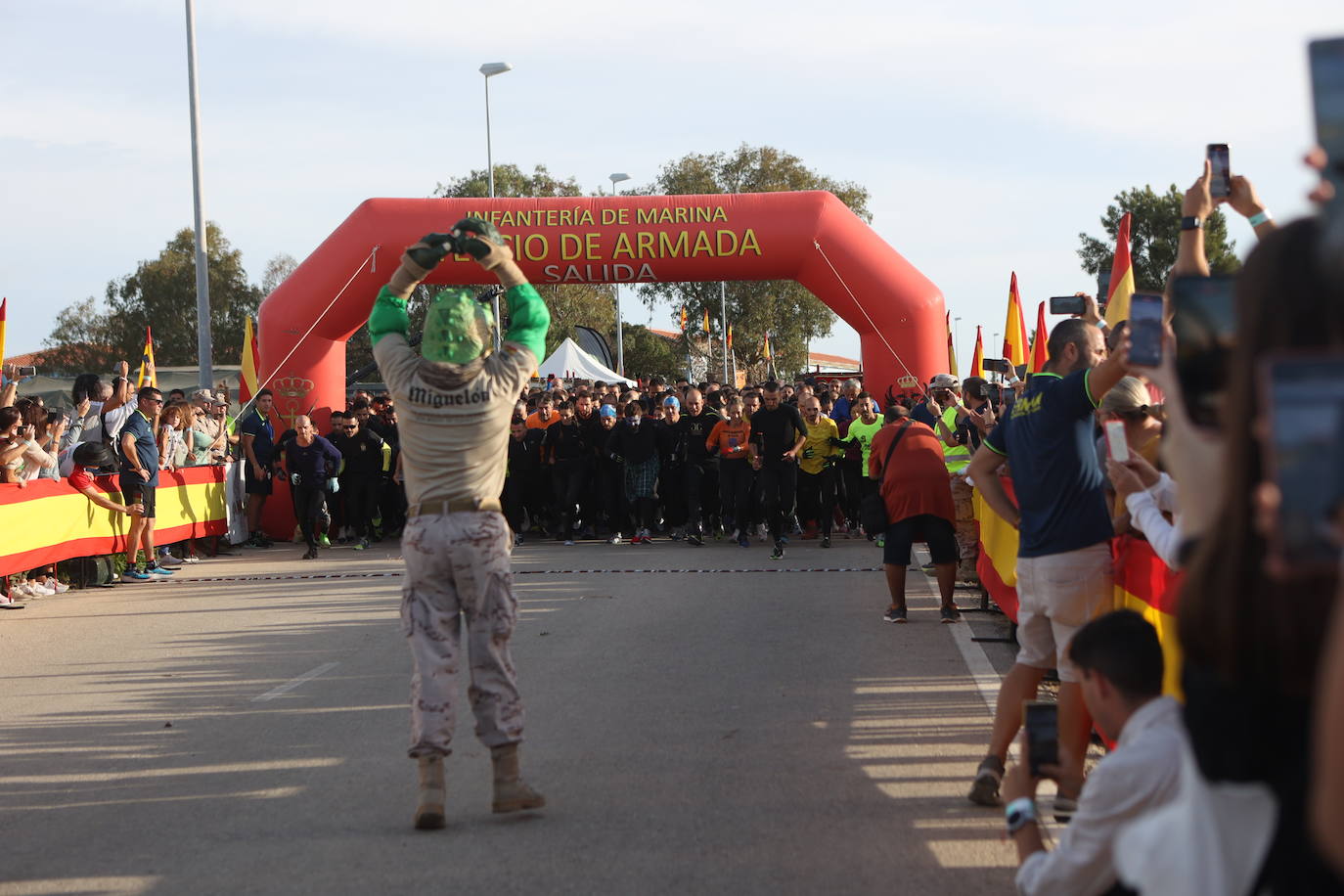 Las fotografías de la carrera Fan Pin Race de San Fernando (I)