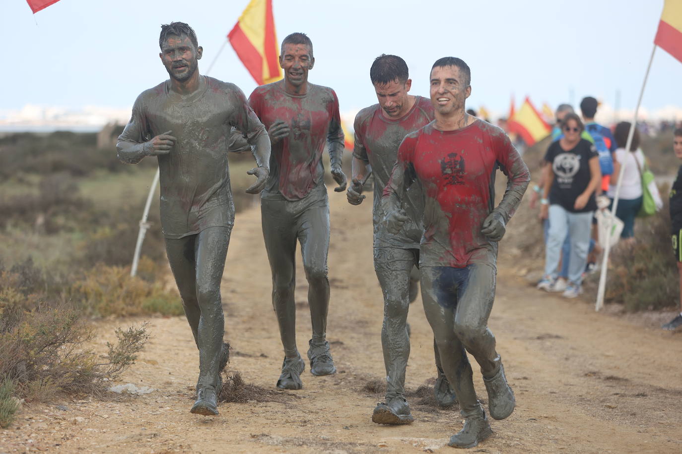 Las fotografías de la carrera Fan Pin Race de San Fernando (II)