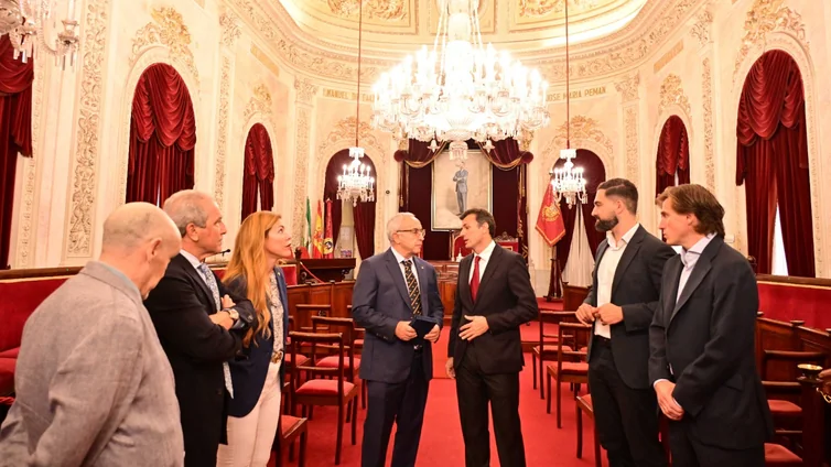 Cádiz se ofrece ante el COE como ciudad alternativa