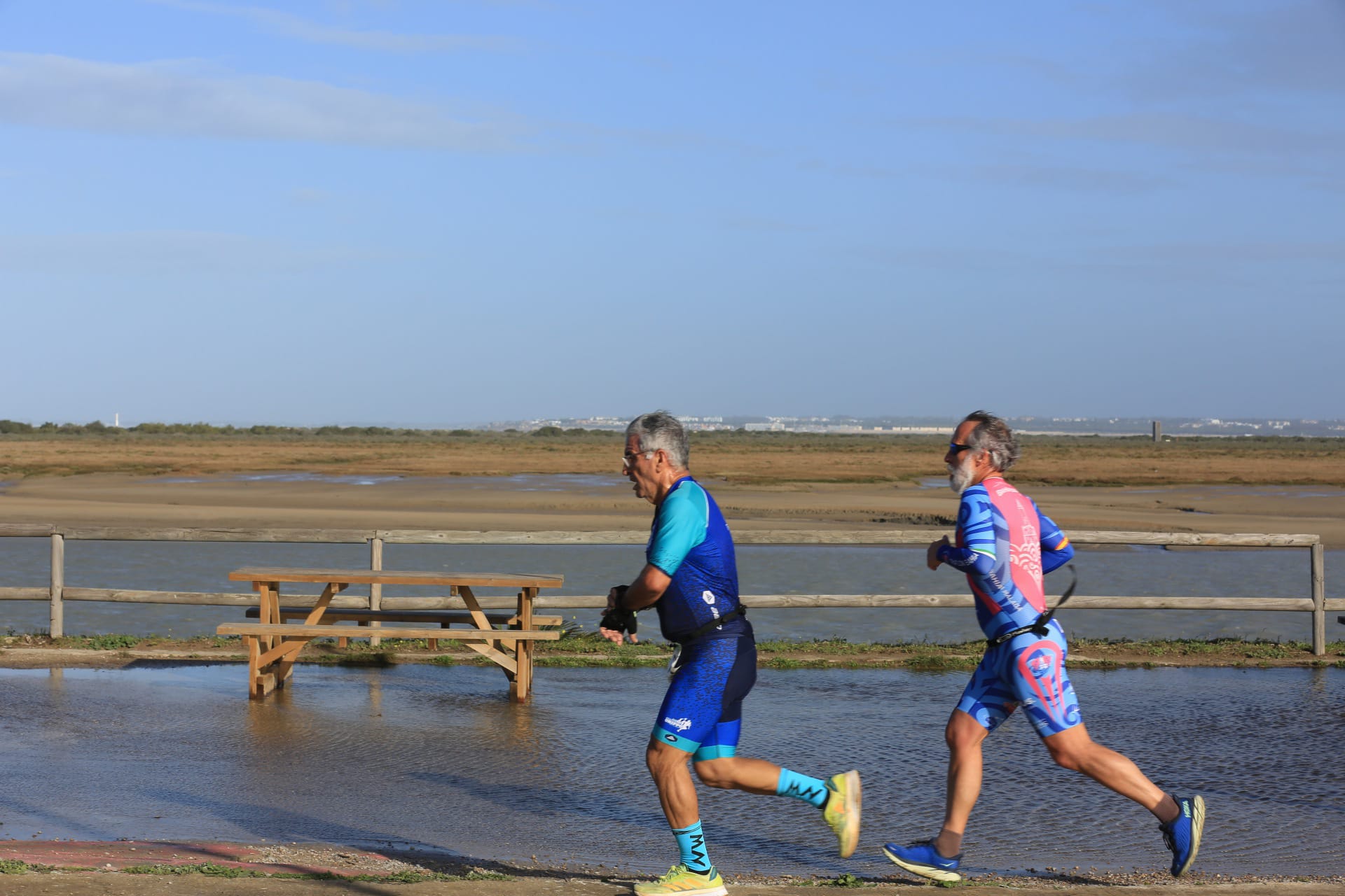 Fotos: Más de 120 duatletas en la I Duatlón Cros Villa de Puerto Real