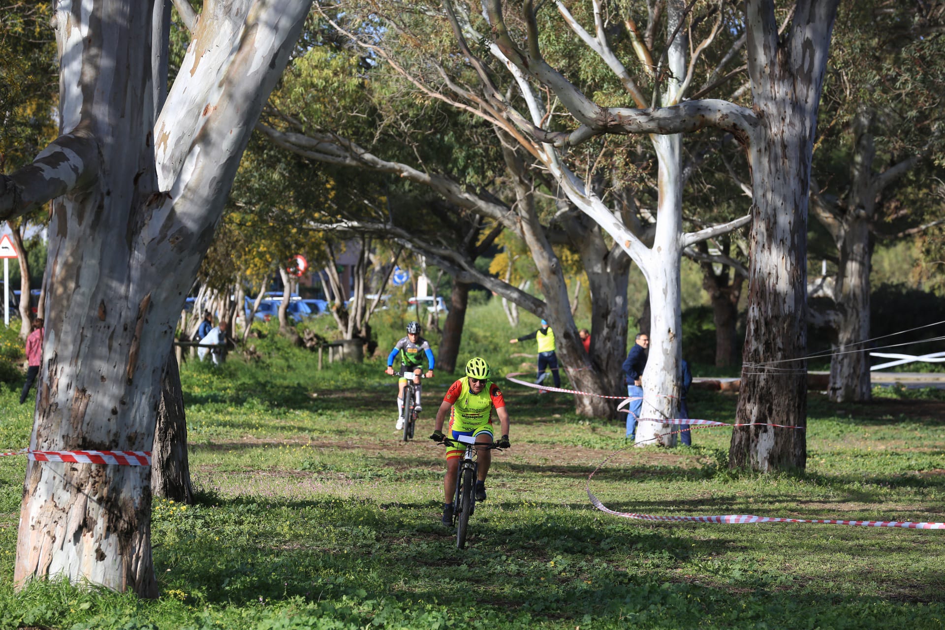 Fotos: Más de 120 duatletas en la I Duatlón Cros Villa de Puerto Real