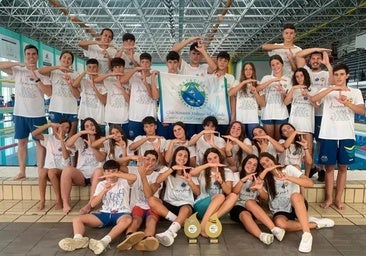 El Club Natación Mairena brilla en Cádiz