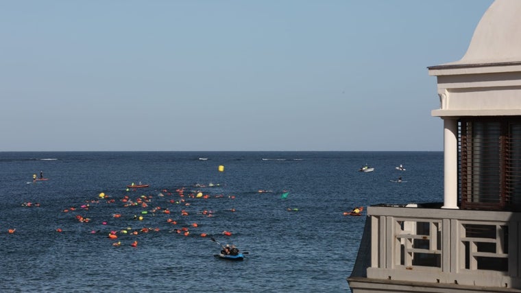 La Caleta fue el escenario de la cita.