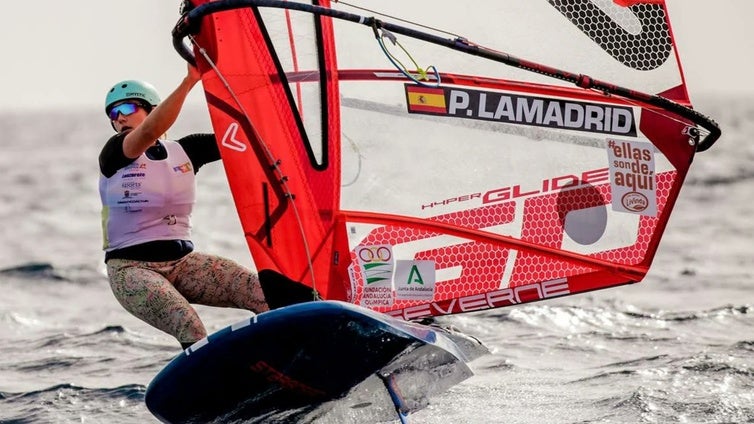 Pilar Lamadrid ya se deja notar en las aguas de Marsella